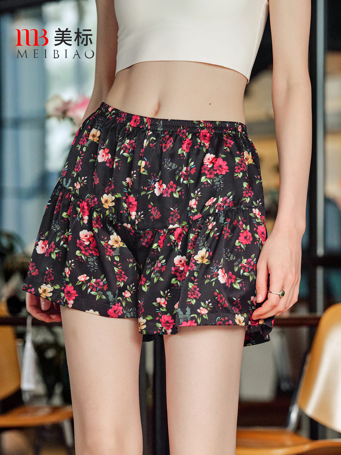 https://fulmo-img-server.com/flower-fashion-factory/4d9bd00b-0ed4-427f-889d-64379761b662.jpg