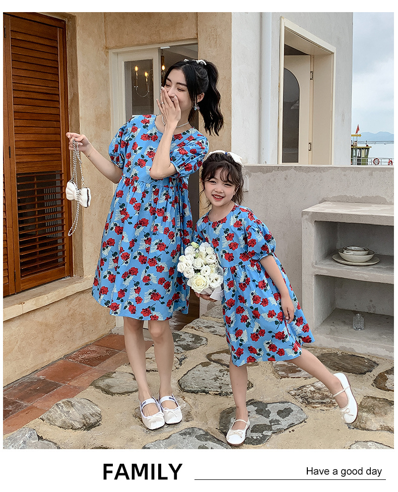 https://fulmo-img-server.com/flower-fashion-factory/4f2fdcdc-6368-4c30-a6c3-5d1d762978a5.jpg