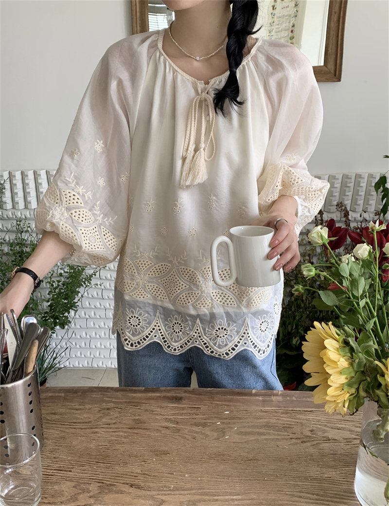 https://fulmo-img-server.com/flower-fashion-factory/4f44759f-c3fb-46a5-9cee-8ed9c66d1217.jpg