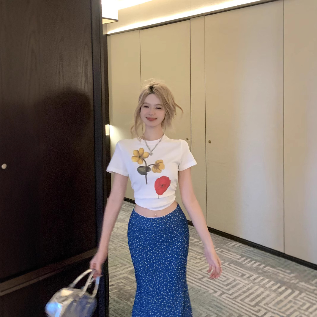 花柄 ファッション 野花の詩 ボタニカル短丈Tシャツ