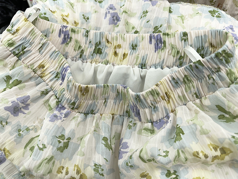 https://fulmo-img-server.com/flower-fashion-factory/5182c066-44fe-4043-8417-0662bee4d06d.jpg