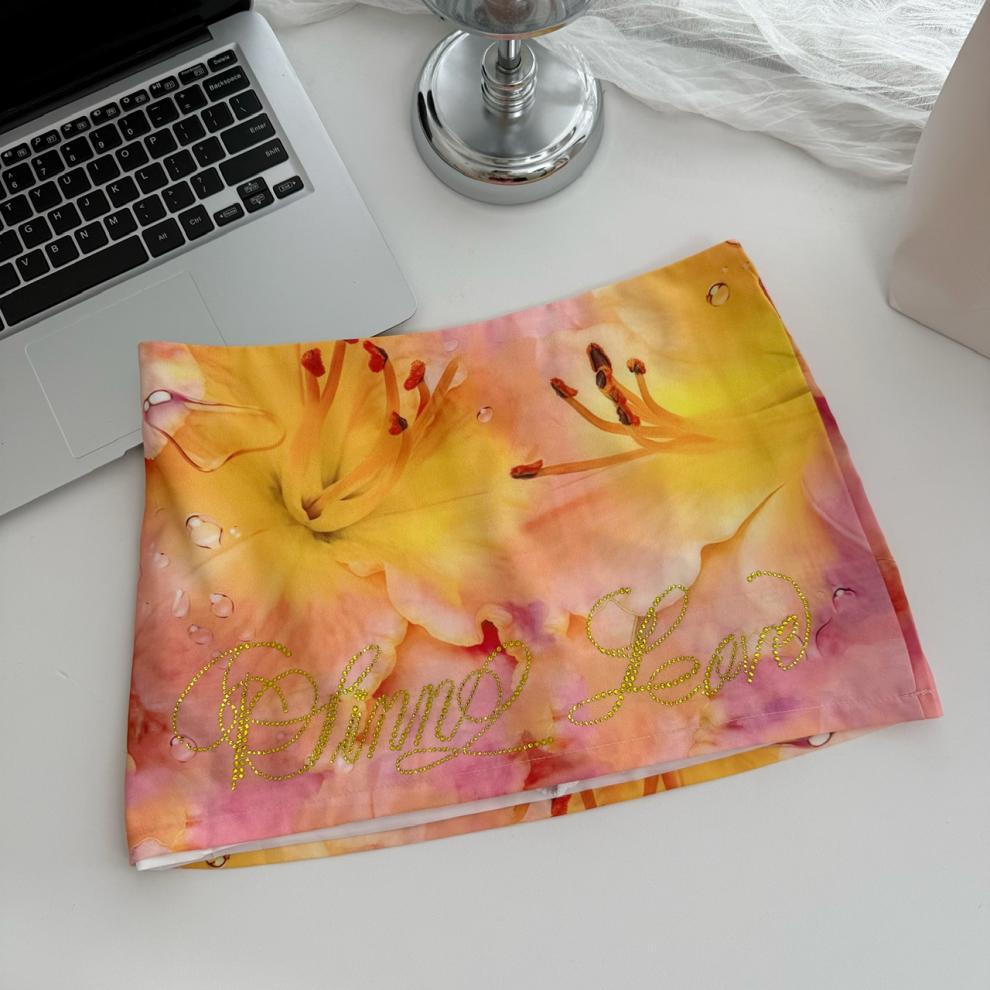 https://fulmo-img-server.com/flower-fashion-factory/51c82e1a-b896-4f83-a5f9-829c966c33bc.jpg