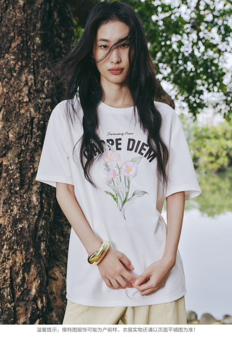 花柄 ファッション 今を楽しむ花束 ゆったりTシャツ