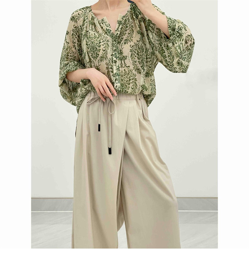 https://fulmo-img-server.com/flower-fashion-factory/5b9c6211-2036-477d-83a5-585a3660d95d.jpg