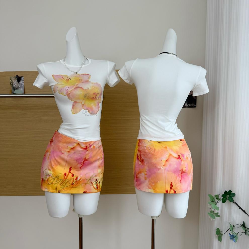 https://fulmo-img-server.com/flower-fashion-factory/5bfff064-4290-4bc4-ac24-d1bc3bcf78f5.jpg