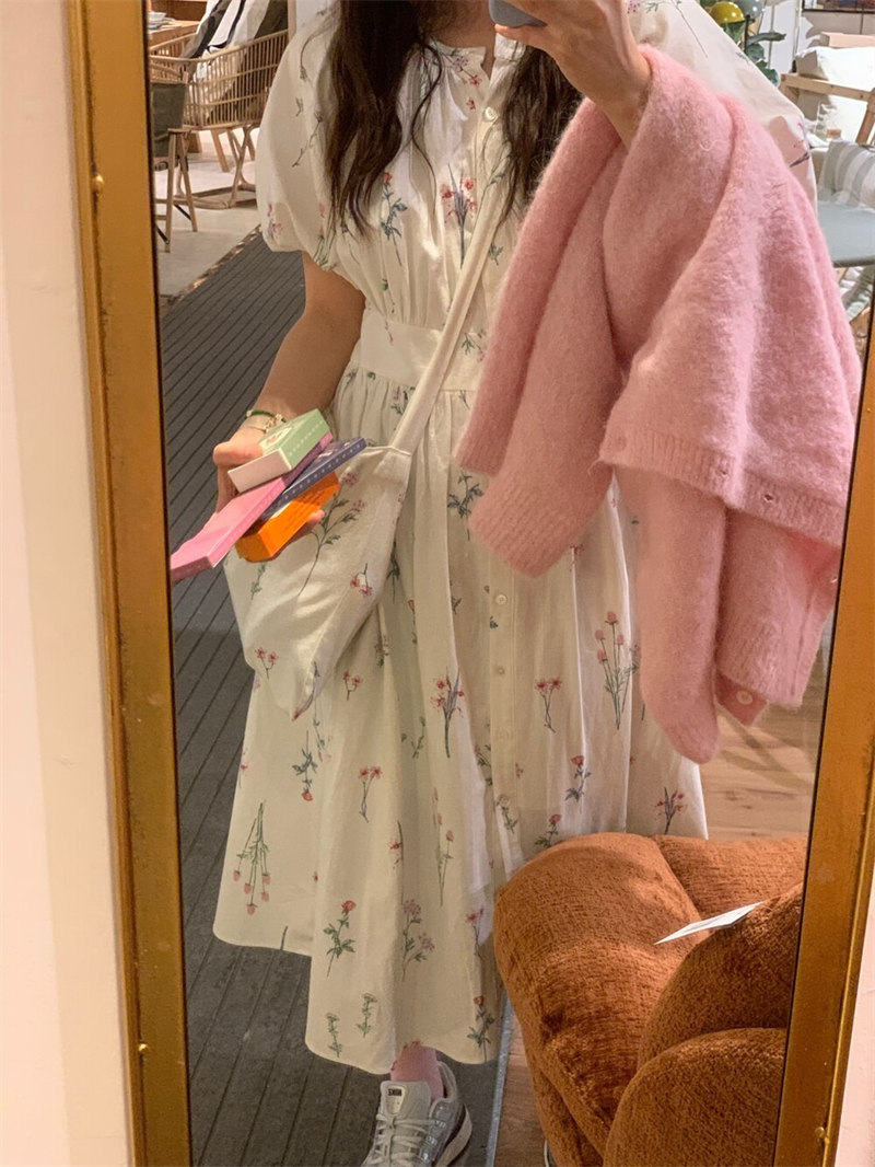 https://fulmo-img-server.com/flower-fashion-factory/5c24ee2e-91a6-4722-b67d-b78025228df9.jpg