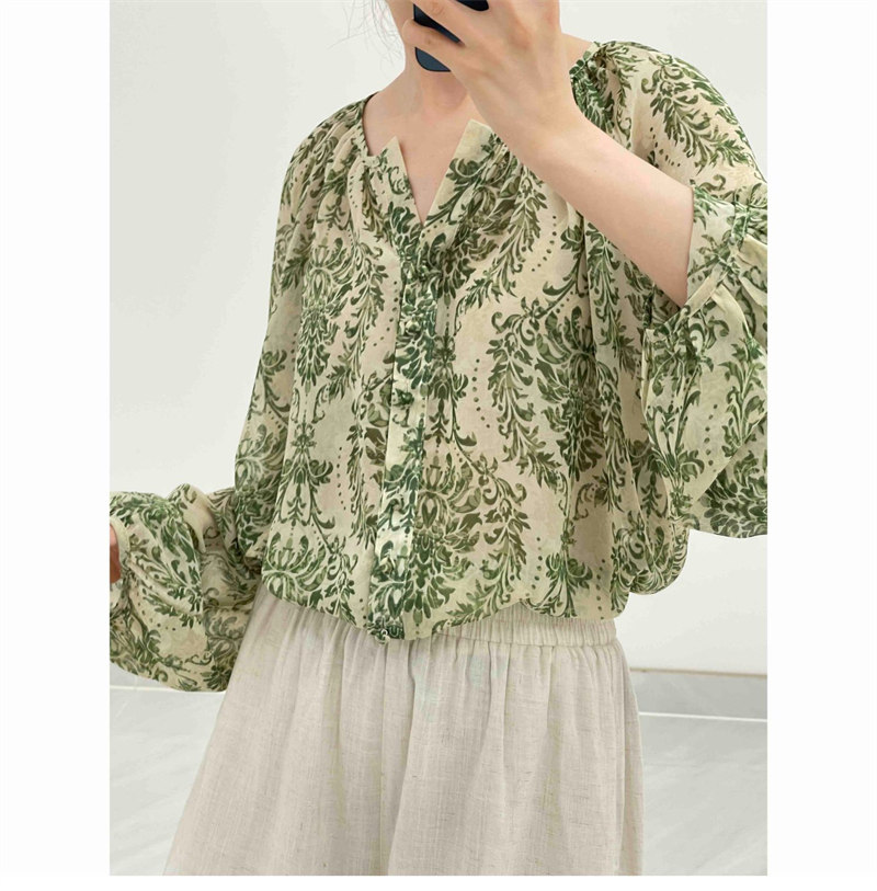 https://fulmo-img-server.com/flower-fashion-factory/5cd11b9c-2311-4f87-b583-8ed3191856fa.jpg