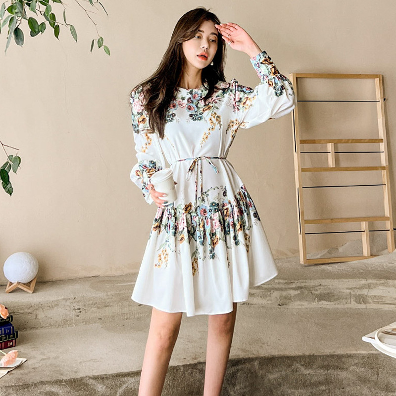 https://fulmo-img-server.com/flower-fashion-factory/5f51fc3d-fabf-4b38-b2eb-3d60741cb01e.jpg