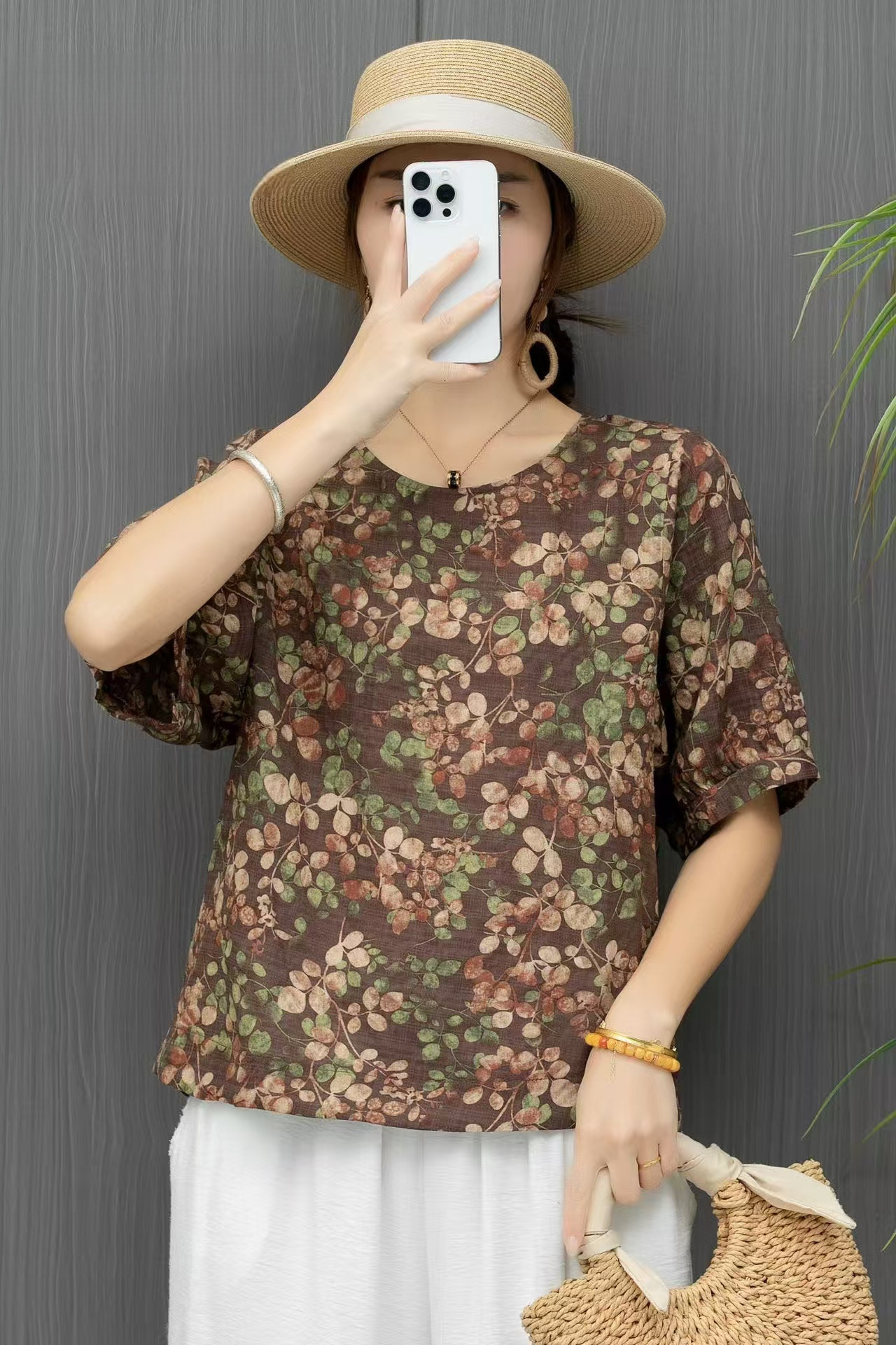 https://fulmo-img-server.com/flower-fashion-factory/606077df-2f9e-4466-aca1-f69ce0d87d1a.jpg