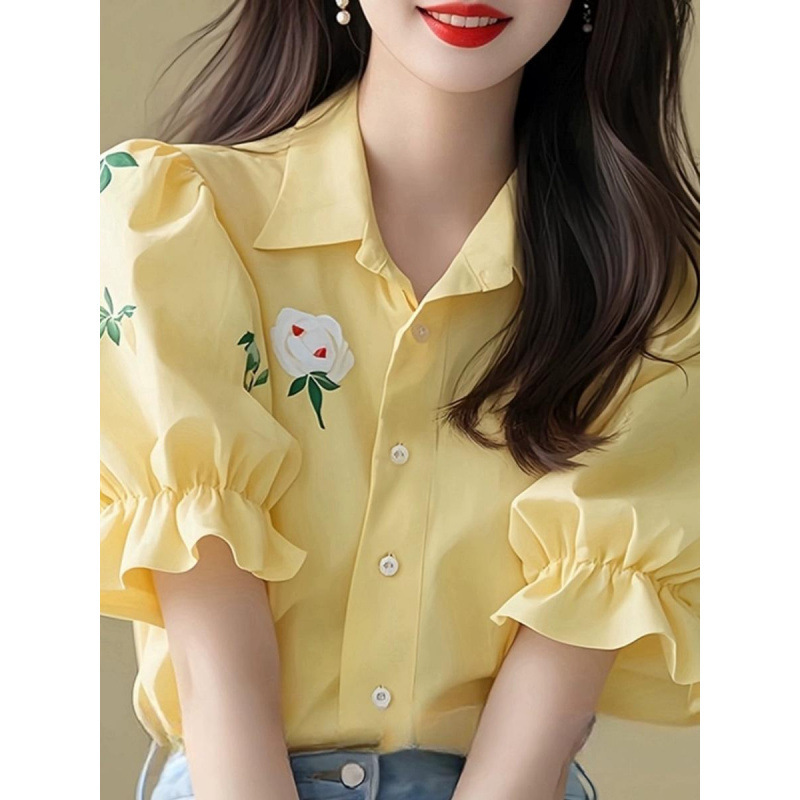 https://fulmo-img-server.com/flower-fashion-factory/6125f5b8-b938-4904-b73e-1f7a5b643317.jpg