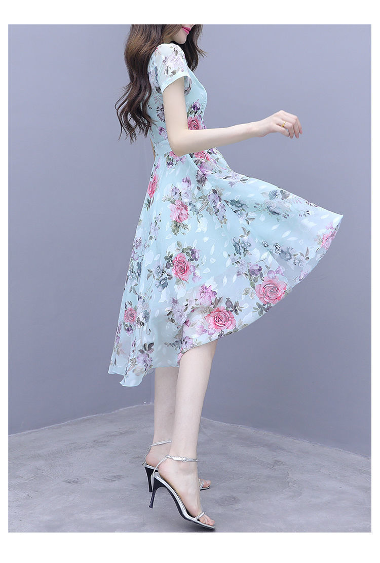 https://fulmo-img-server.com/flower-fashion-factory/630ae6e6-1e00-42c5-9cb2-5f5fa14ee4df.jpg