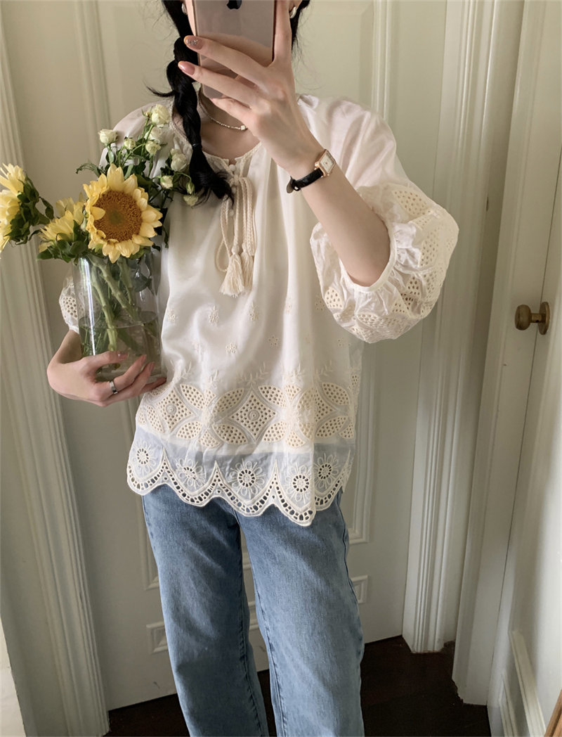 https://fulmo-img-server.com/flower-fashion-factory/6315eb4e-8957-40a0-b26c-9f5db7c1c53c.jpg