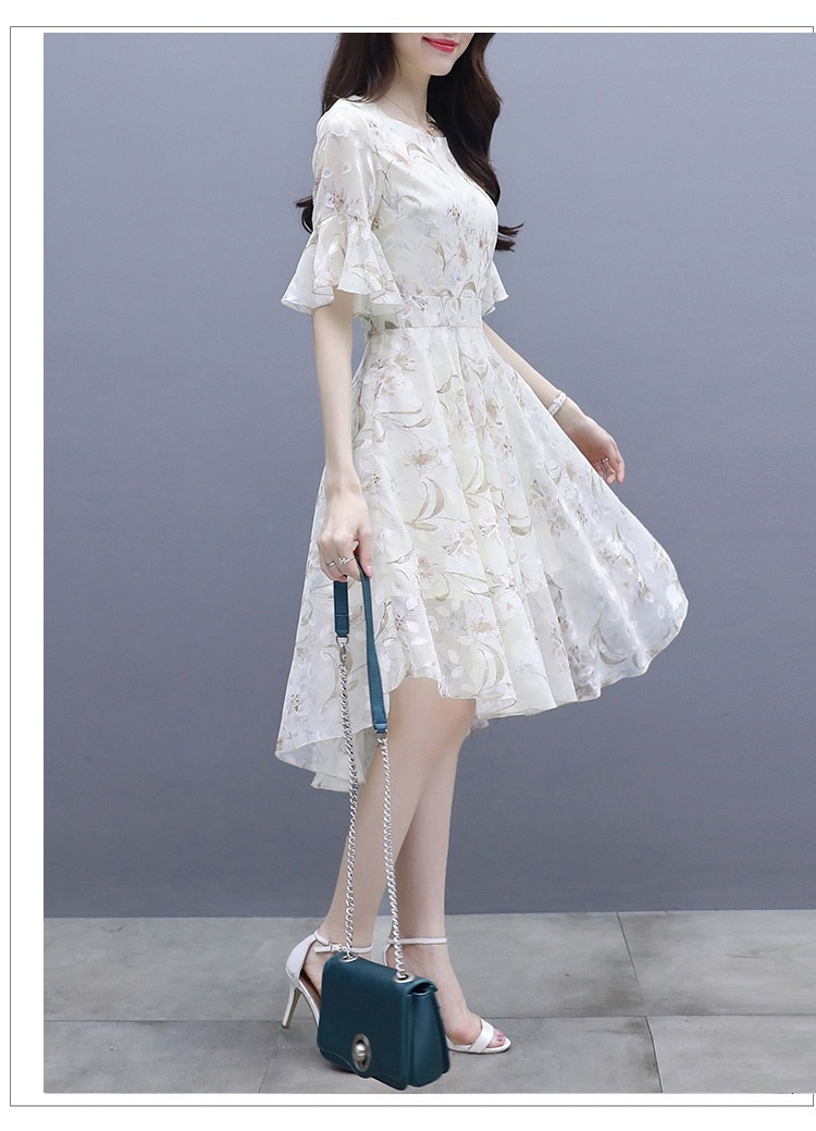 https://fulmo-img-server.com/flower-fashion-factory/653d5343-10e0-4fdf-aa66-da98c4ecd5d9.jpg