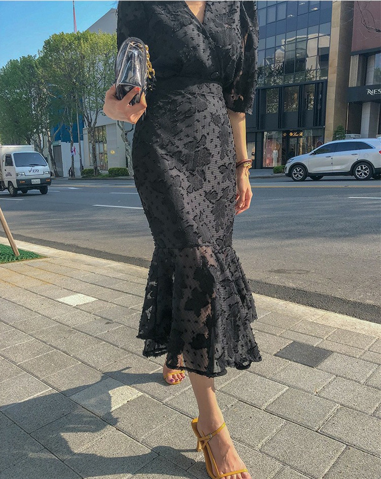 https://fulmo-img-server.com/flower-fashion-factory/677234aa-0b25-42d6-88cf-15773ec89b38.jpg