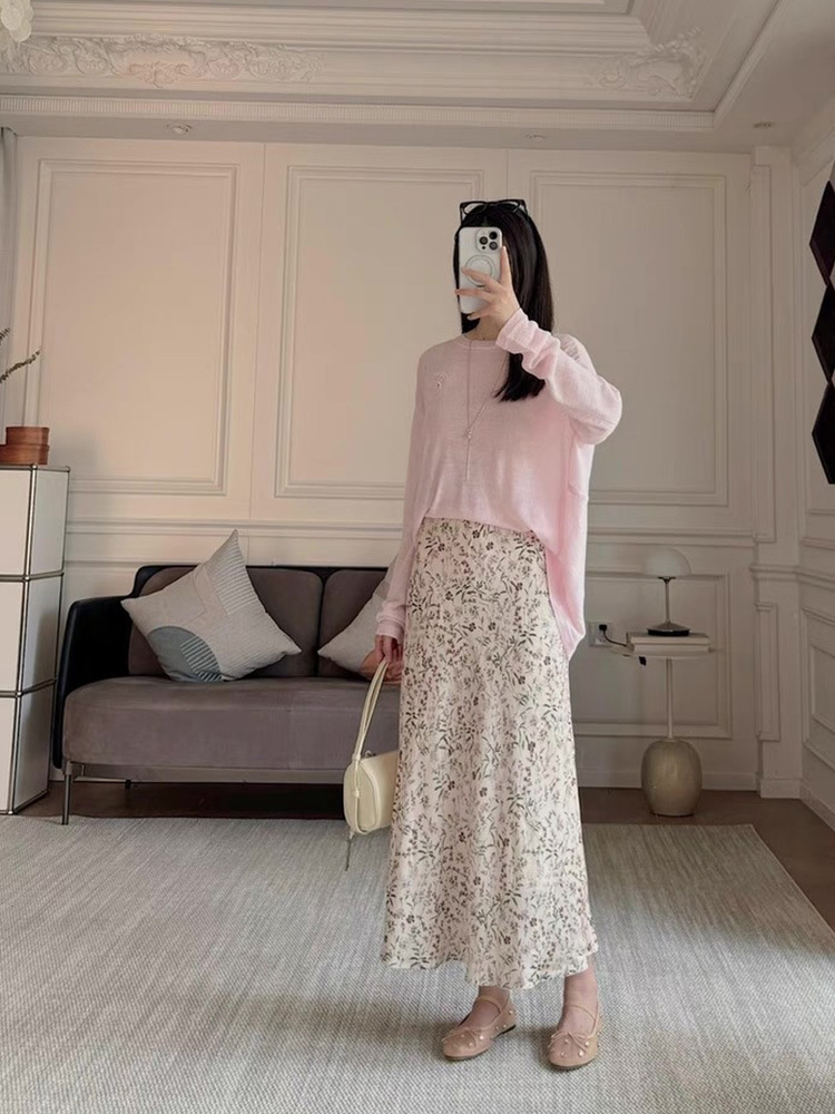 https://fulmo-img-server.com/flower-fashion-factory/6913b5a7-2bc9-4230-8208-9a605529993a.jpg