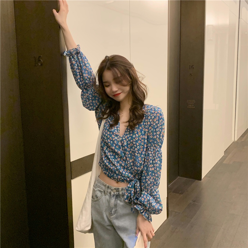 花柄 ファッション 小花柄 パフスリーブ Vネック Tシャツ 体型カバー