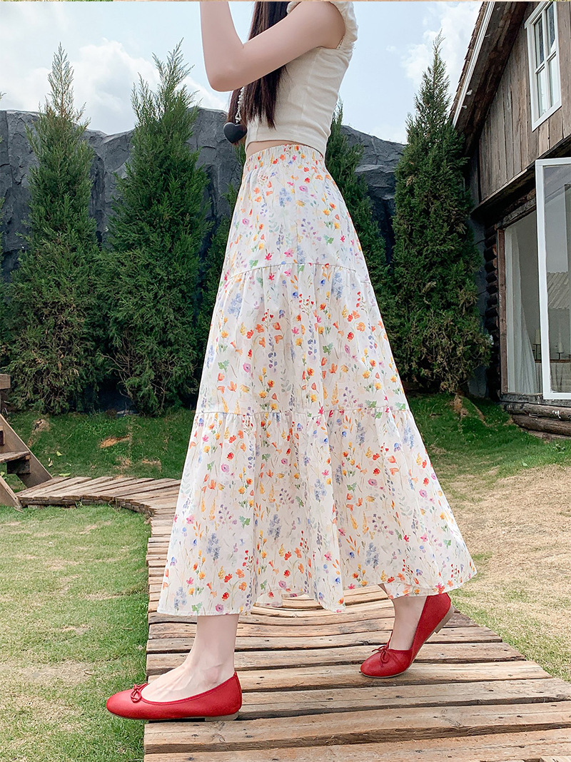 花柄 ファッション 野花散りばめティアードロングスカート