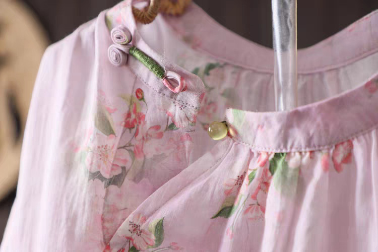 https://fulmo-img-server.com/flower-fashion-factory/7521cd75-f1a5-41b6-82b1-2943fe06f6b5.jpg