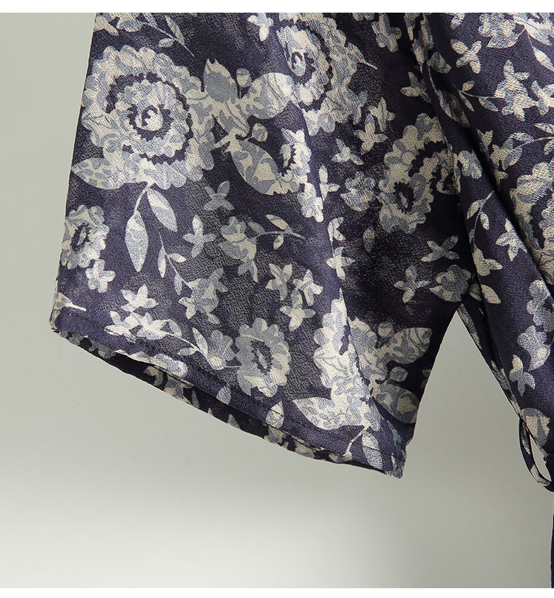 https://fulmo-img-server.com/flower-fashion-factory/7784ca7f-78b3-4f01-977d-ac33c1f51529.jpg