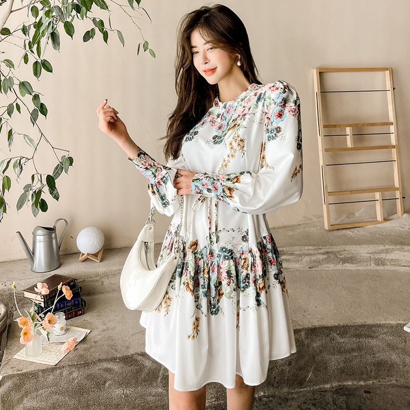 https://fulmo-img-server.com/flower-fashion-factory/778a76a2-e55f-40bc-9bd9-cffe1e31f719.jpg