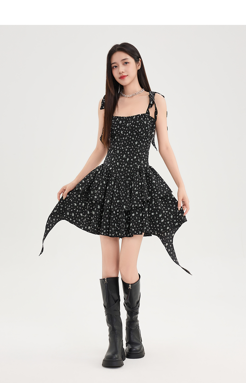 https://fulmo-img-server.com/flower-fashion-factory/78009da3-417c-479d-9764-bf39d693c97b.jpg