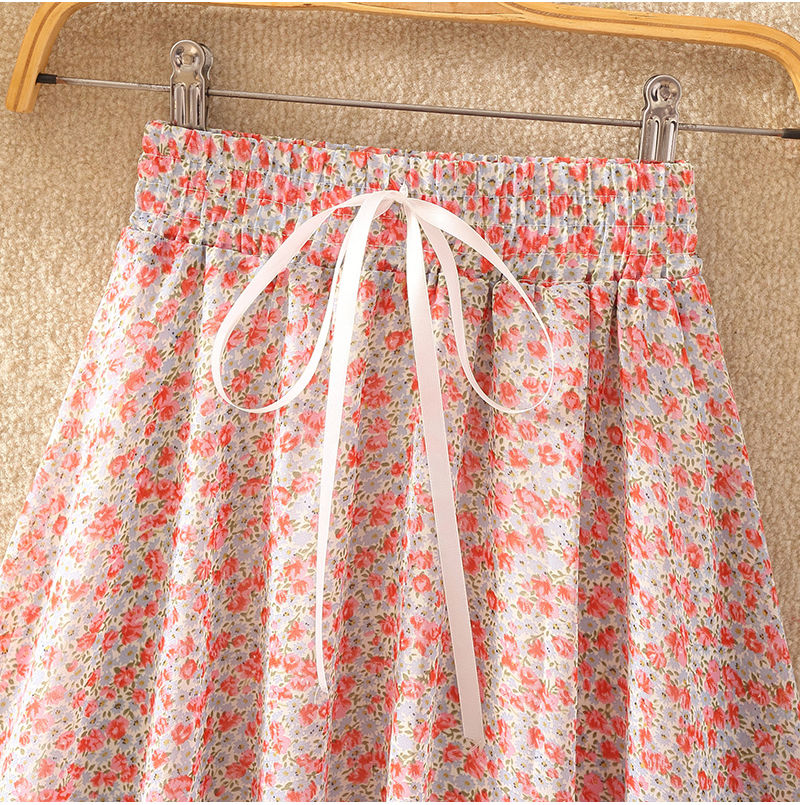 https://fulmo-img-server.com/flower-fashion-factory/7a6f6059-aa5f-4f69-b13e-4ae6f3722429.jpg