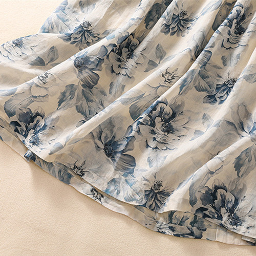 https://fulmo-img-server.com/flower-fashion-factory/7bd0185b-6b1f-4a4a-b463-3830422acbf9.jpg