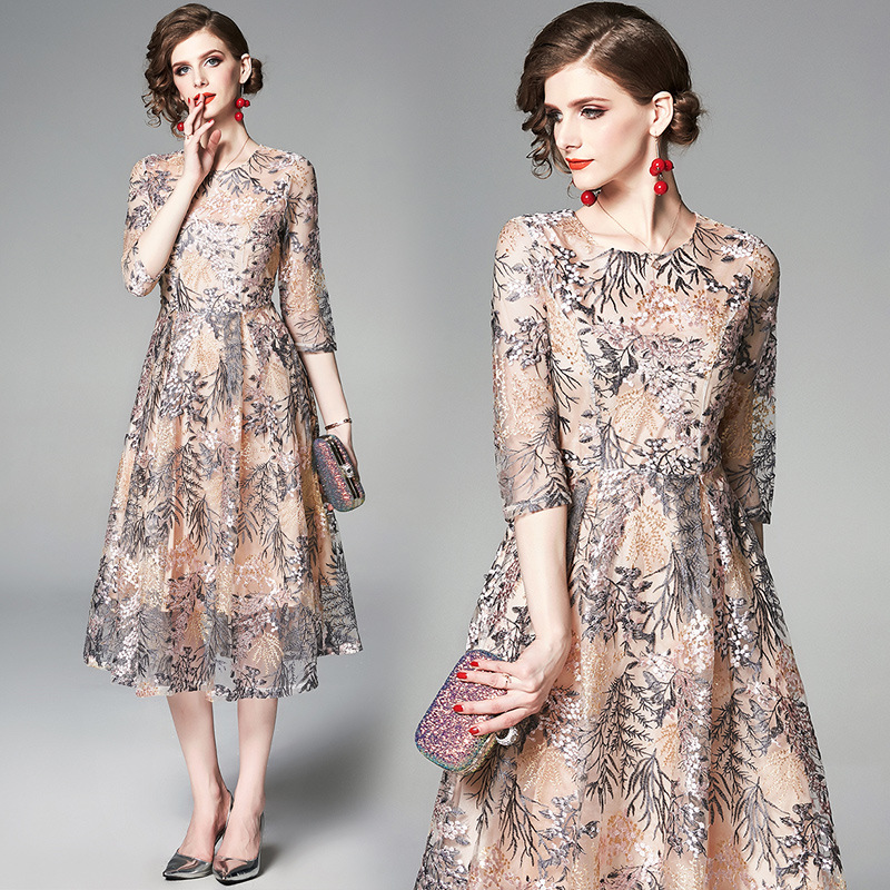 https://fulmo-img-server.com/flower-fashion-factory/7be53f5b-3bd3-45b7-b5b9-91505359f00c.jpg