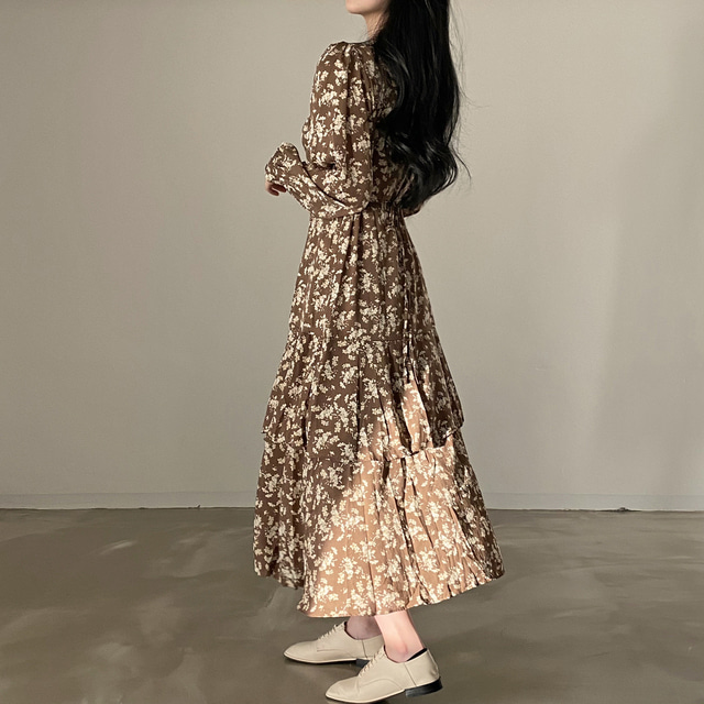 https://fulmo-img-server.com/flower-fashion-factory/7f8f816c-7dae-445a-b9da-f1958c2e9ed1.jpg