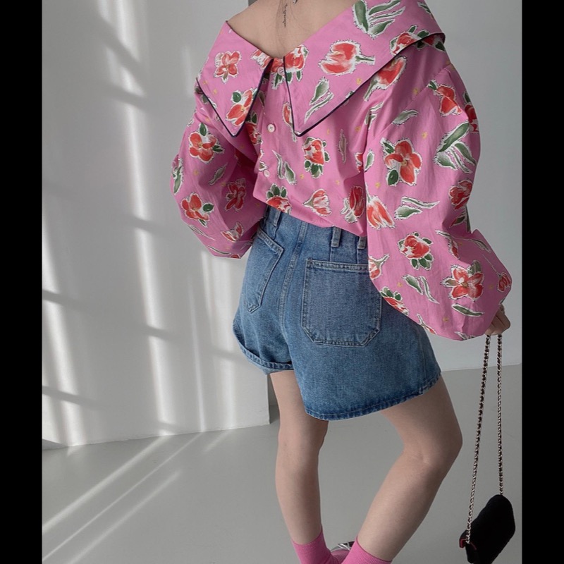https://fulmo-img-server.com/flower-fashion-factory/804c2ad3-5f98-4cda-b795-69b13588f714.jpg