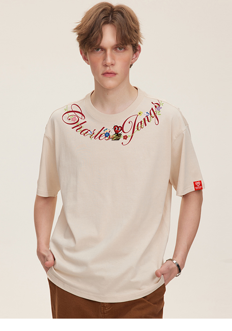 https://fulmo-img-server.com/flower-fashion-factory/8093ed05-2fe3-45b7-a9fe-7e058e4cf43a.jpg