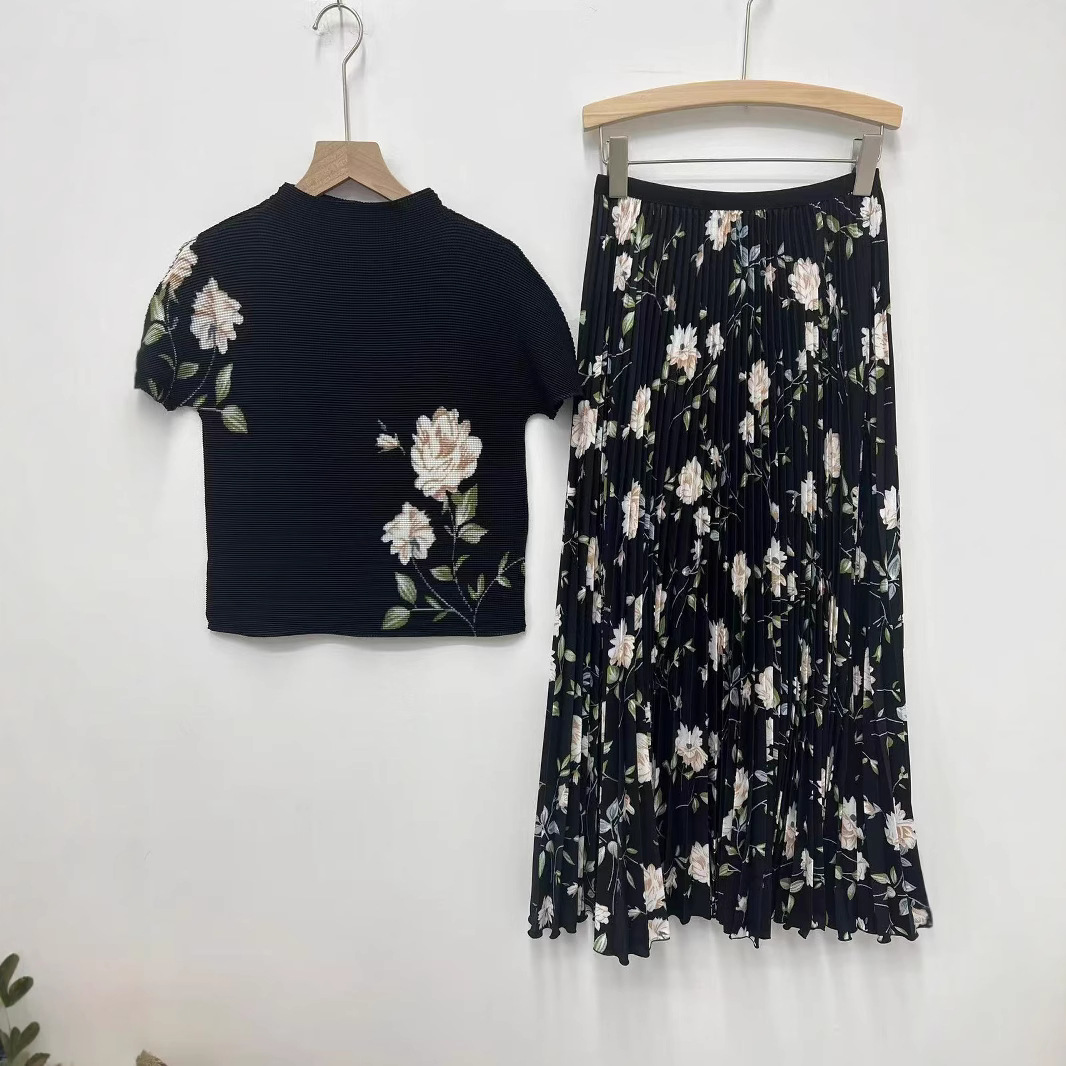 https://fulmo-img-server.com/flower-fashion-factory/818ef501-29d5-4e90-98ce-780a264c4e2d.jpg