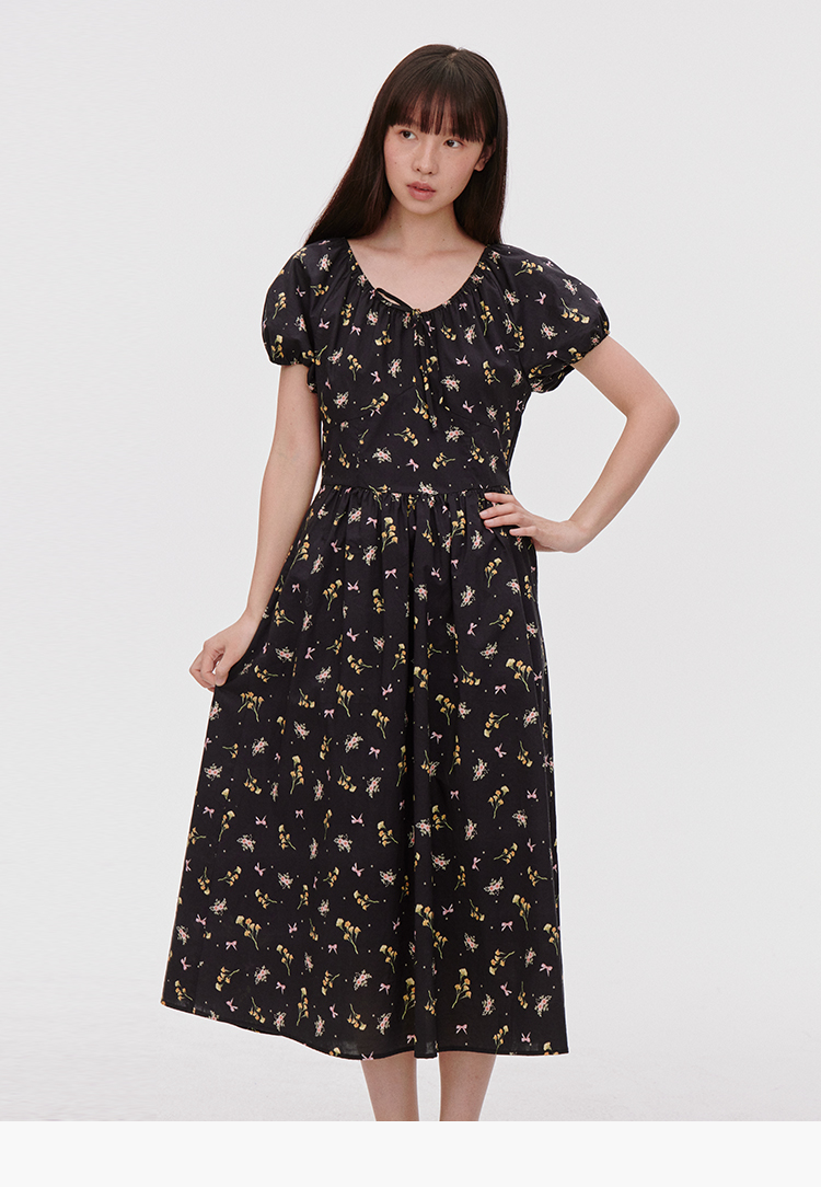 https://fulmo-img-server.com/flower-fashion-factory/84d8eef6-098a-41de-896b-04ee7eb548ef.jpg