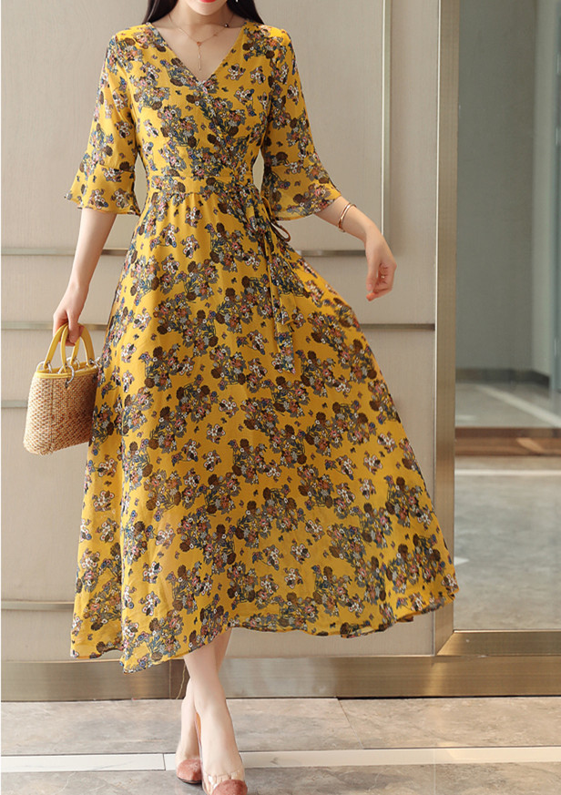 https://fulmo-img-server.com/flower-fashion-factory/88139884-72fb-401a-92da-86da756440d8.jpg