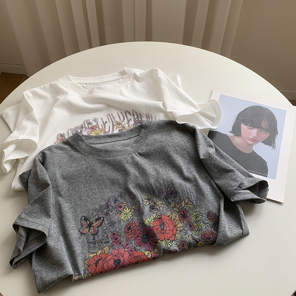 https://fulmo-img-server.com/flower-fashion-factory/8818c780-05aa-4888-a61c-5ffd01f692e0.jpg