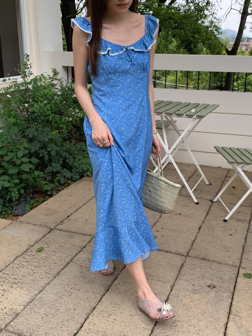 https://fulmo-img-server.com/flower-fashion-factory/8a4683f9-002e-4e8a-9cf4-595f688b52a6.jpg