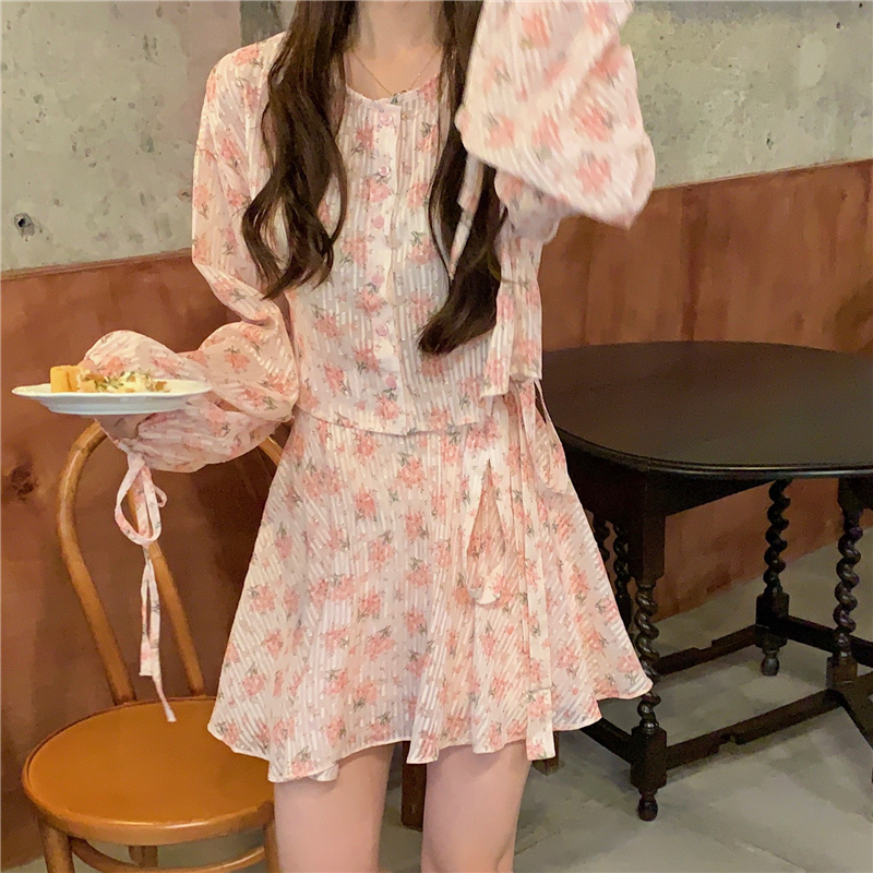 花柄 ファッション 優しい春色 花柄ブラウス スカートセット