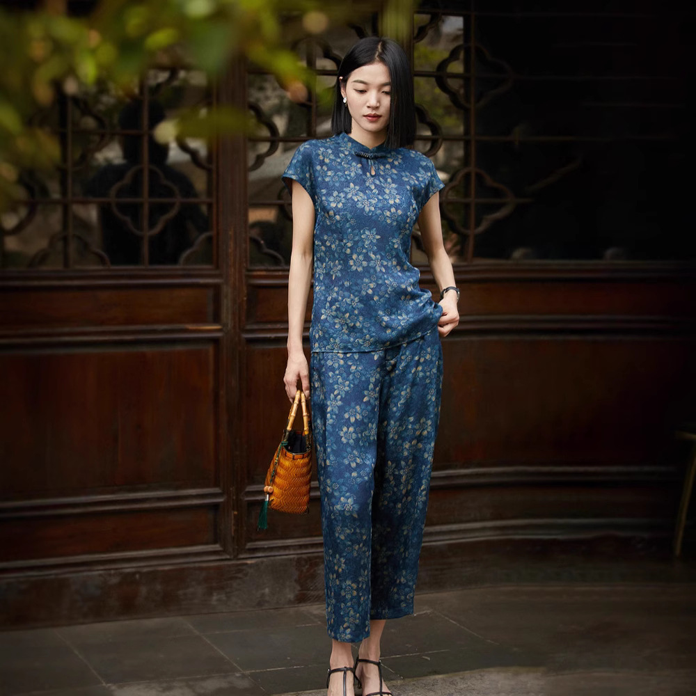https://fulmo-img-server.com/flower-fashion-factory/921a34f4-b0e4-4410-bb7a-1762484007de.jpg