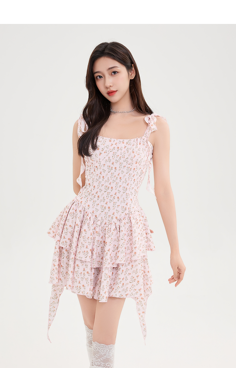 https://fulmo-img-server.com/flower-fashion-factory/9597adff-814c-4065-ad0a-6010cdbce22a.jpg