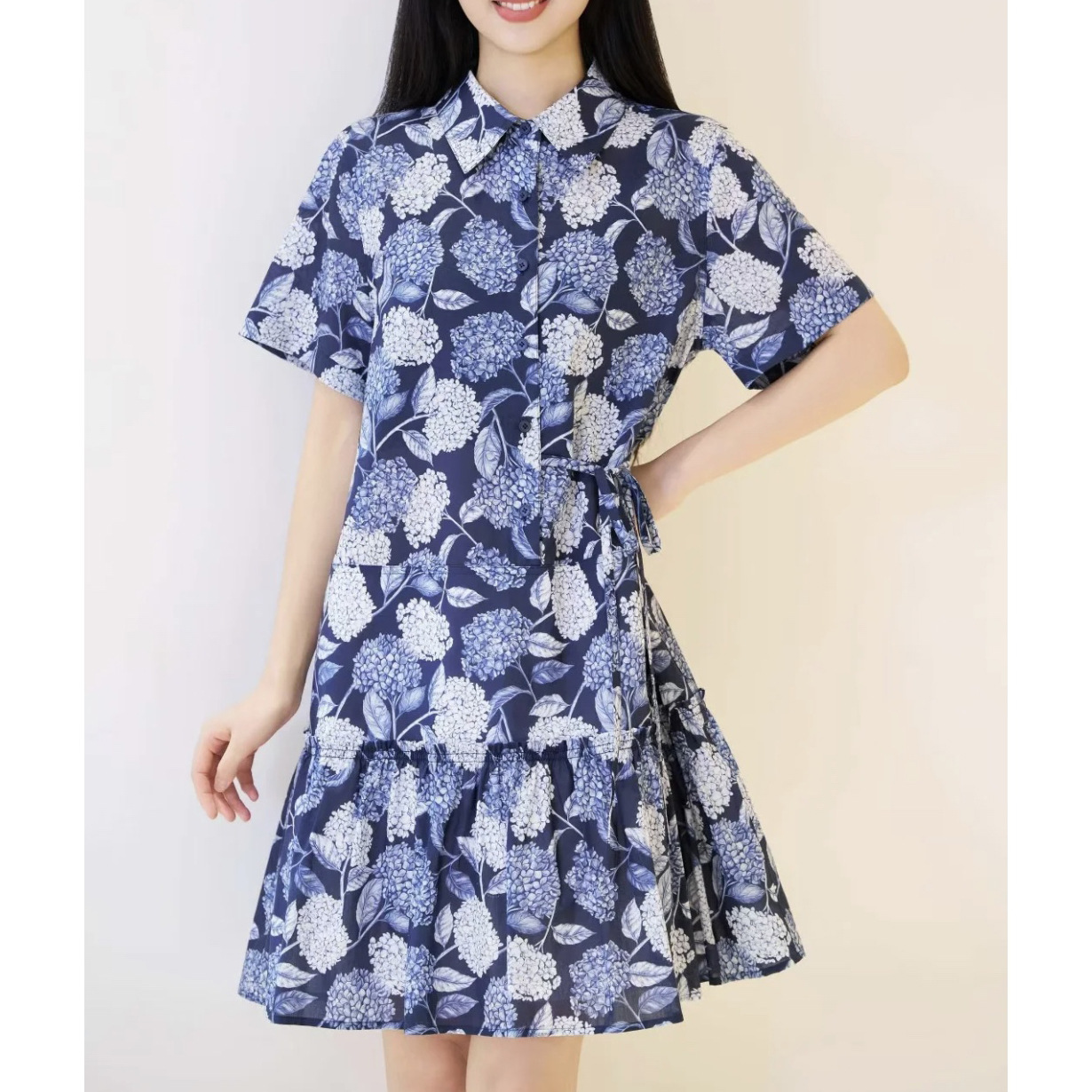https://fulmo-img-server.com/flower-fashion-factory/99f07421-b3a7-4865-afa8-d13bb9aba80f.jpg