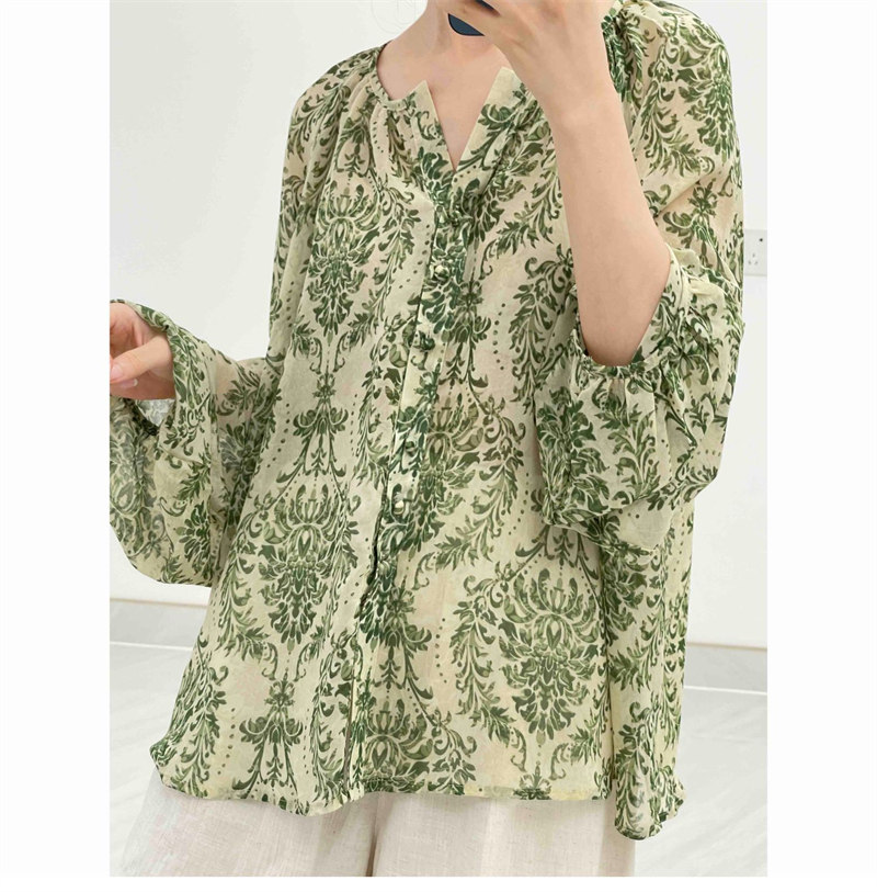 https://fulmo-img-server.com/flower-fashion-factory/9d5fbb62-c385-4def-bdfb-381d9a926858.jpg
