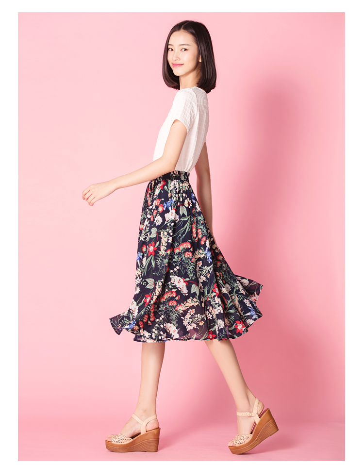 https://fulmo-img-server.com/flower-fashion-factory/a0d4de3c-9bc0-45ff-9868-4fbfe0648410.jpg