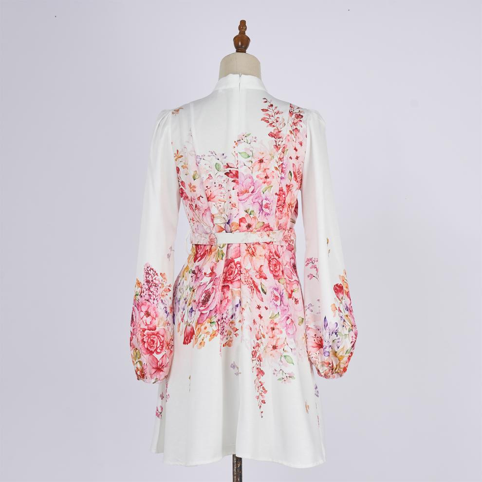 https://fulmo-img-server.com/flower-fashion-factory/a4ce260f-454c-43a1-9de8-ddbcc3da4c73.jpg
