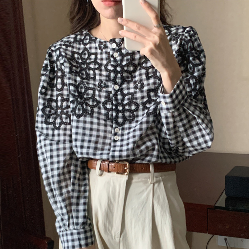 https://fulmo-img-server.com/flower-fashion-factory/a6cc69b5-576c-4249-a524-dd040018838f.jpg