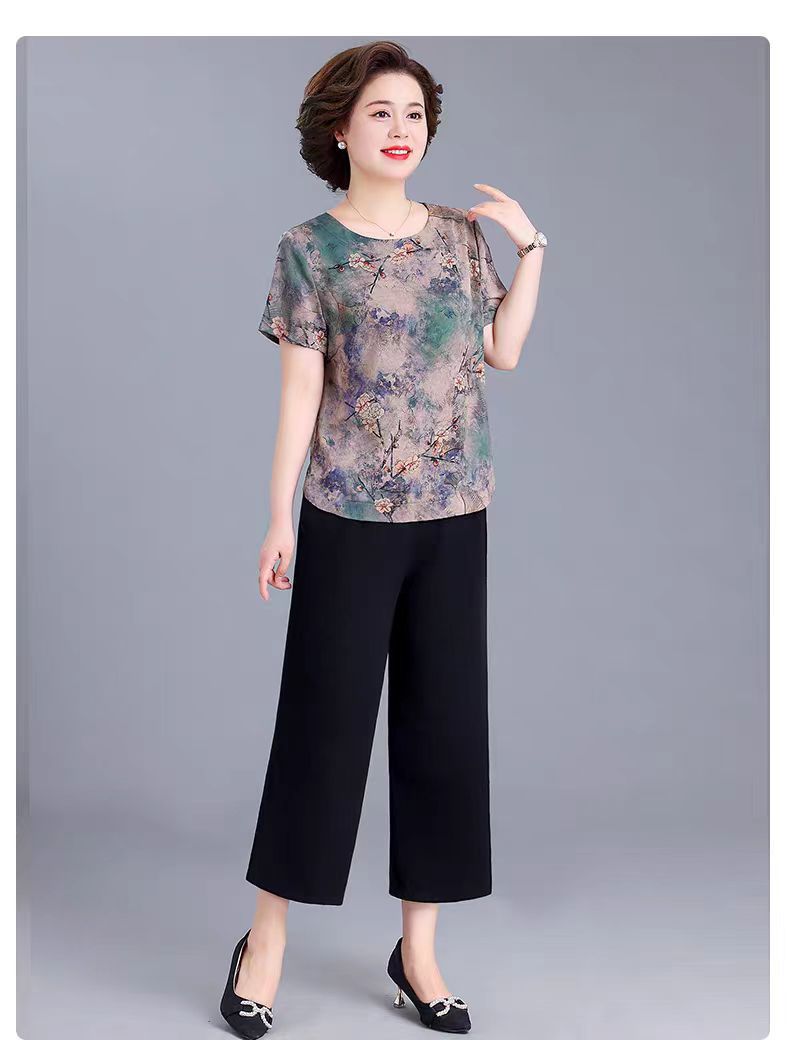https://fulmo-img-server.com/flower-fashion-factory/a75ea89e-8a04-468e-a01f-4d10e766ceb6.jpg