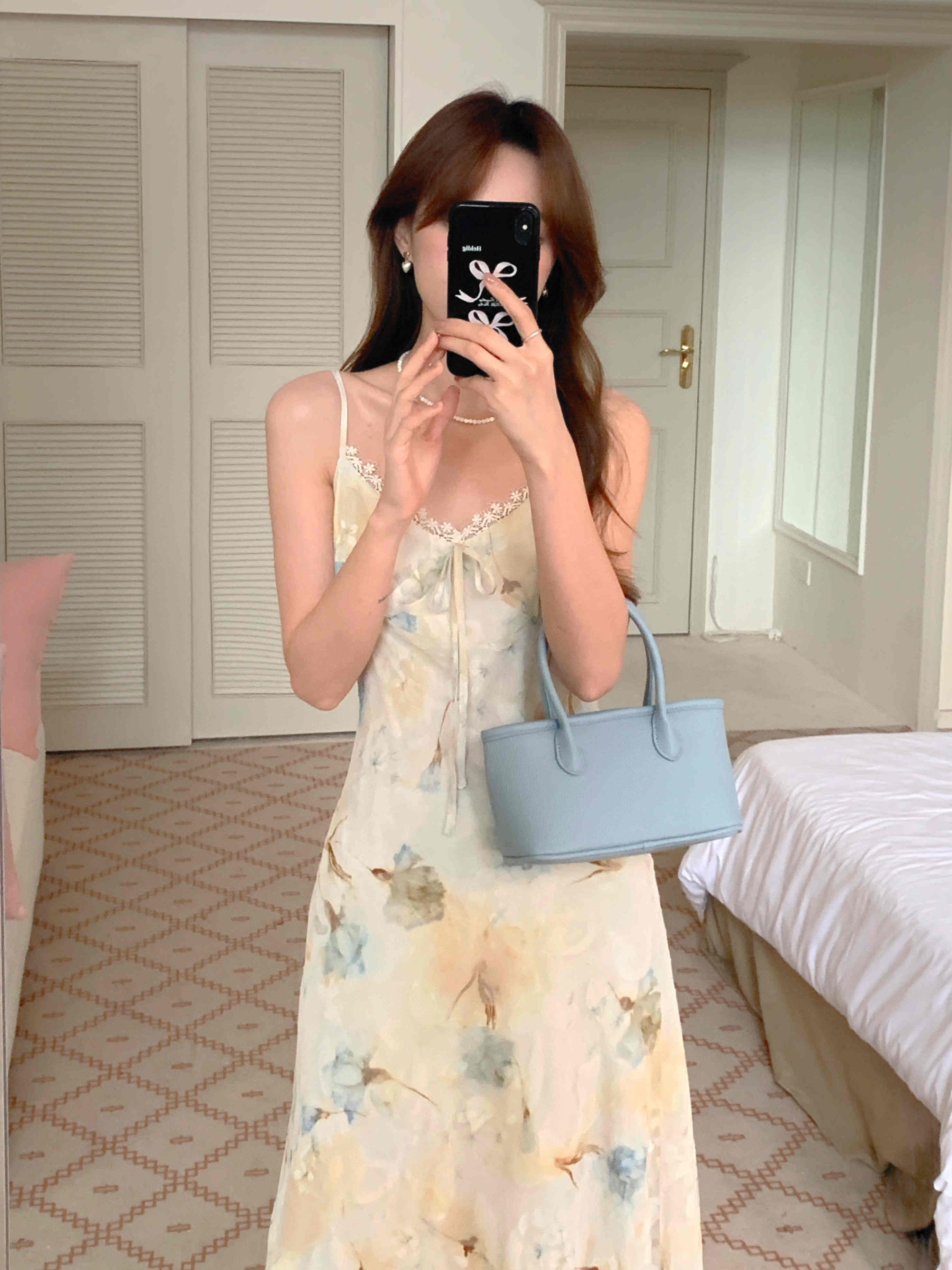 https://fulmo-img-server.com/flower-fashion-factory/a8ee8215-999f-498a-ba39-f5274ac6839b.jpg