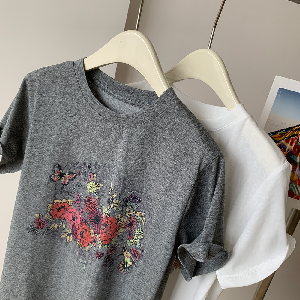 https://fulmo-img-server.com/flower-fashion-factory/aa1cd4a9-e482-42ac-b89b-0e8e115e6bfa.jpg