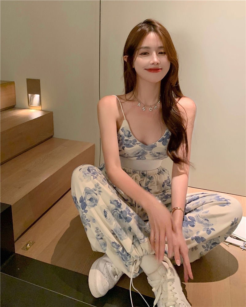 https://fulmo-img-server.com/flower-fashion-factory/ab19c410-42e4-4187-86e2-6cdc750b6dcb.jpg