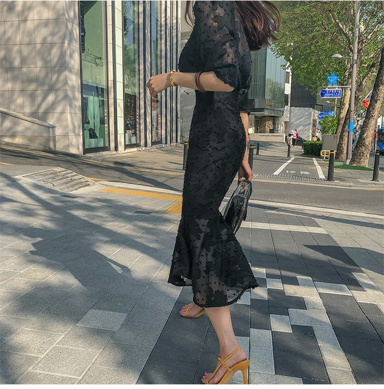 https://fulmo-img-server.com/flower-fashion-factory/ab5fa5db-25aa-478b-a0d9-b596569186a6.jpg