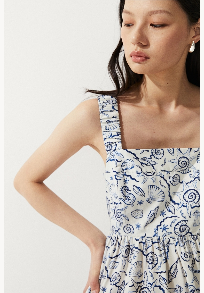 https://fulmo-img-server.com/flower-fashion-factory/ad6c6390-294b-4fea-b9d1-9a05c44fa44e.jpg